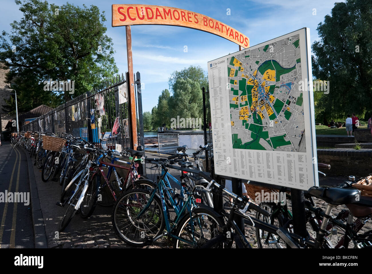 Scudamores Punt mieten Cambridge, die größte Punt-Vermieter in Cambridge Stockfoto