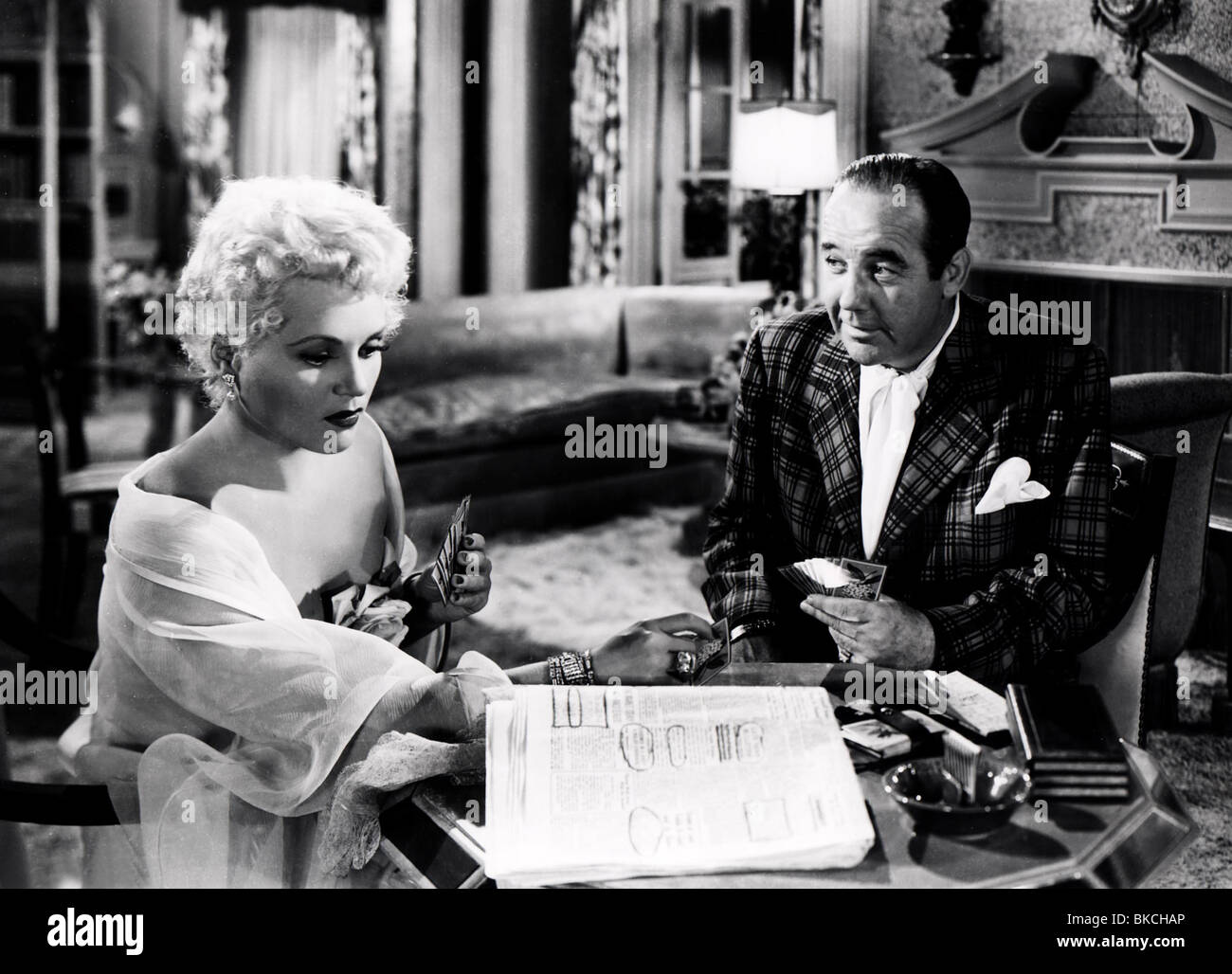 GEBOREN GESTERN (1950) JUDY HOLLIDAY, BRODERICK CRAWFORD BYDY 004P Stockfoto