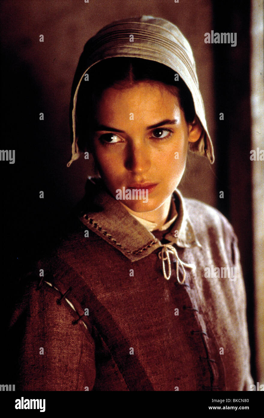 DER TIEGEL (1996) WINONA RYDER CRUC 025 Stockfoto