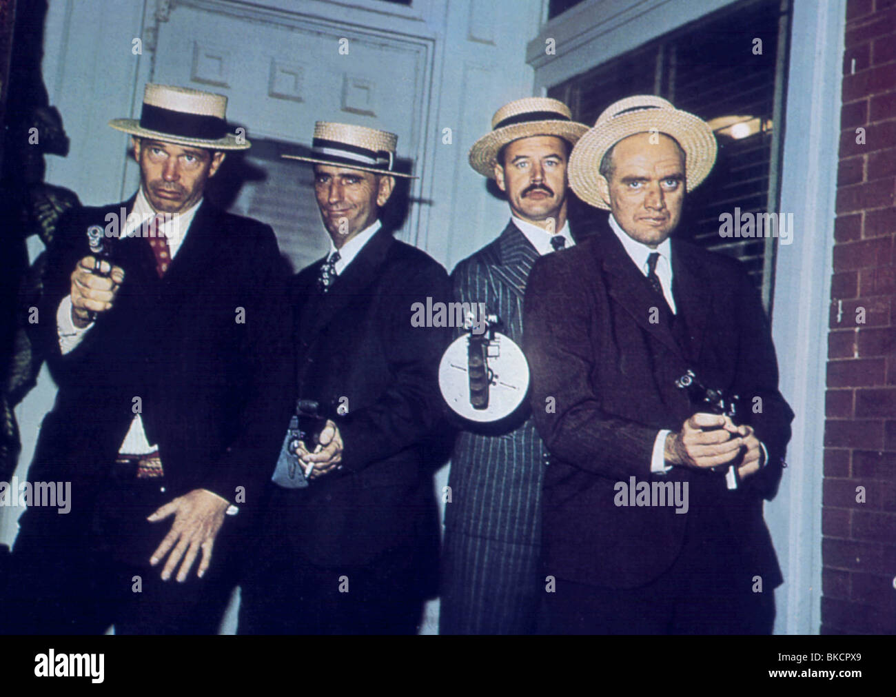 DILLINGER (1973) WARREN OATES, HARRY DEAN STANTON DLGR 002 Stockfoto