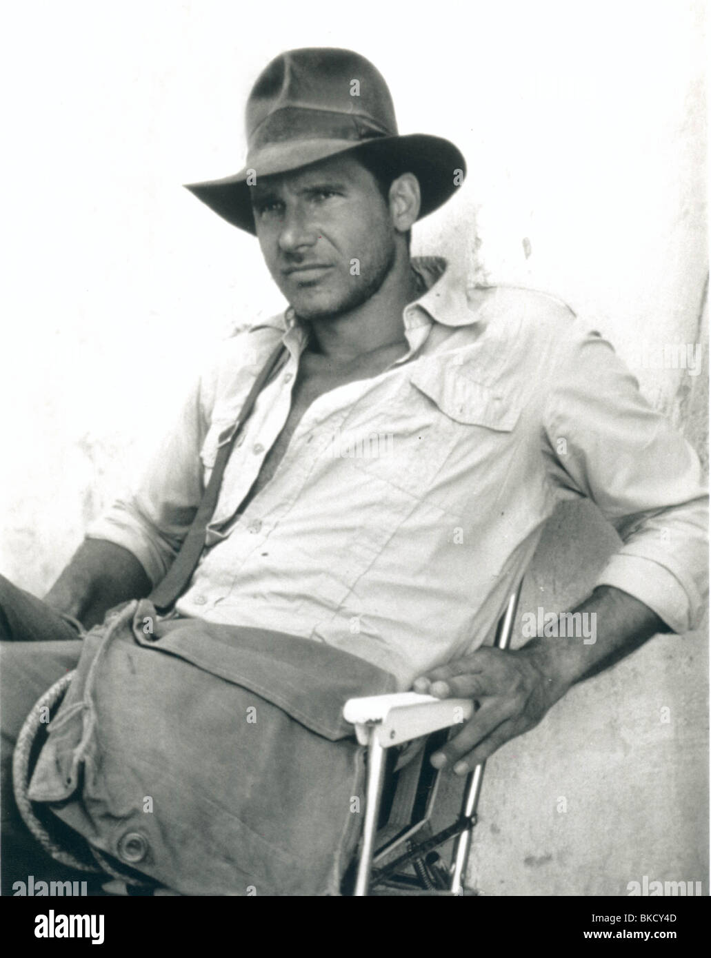 HARRISON FORD O/S "RAIDERS OF THE LOST ARK" (1981) HRF 003P Stockfoto