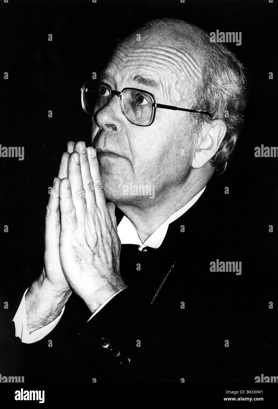 Lohse, Eduard, 5.10.1911 - 26.1.1996, deutscher protestantischer Theologe, ehemaliger Landesherr von Hannover, Porträt, in der Sitzung der 7. Synod, Trier, 3. - 8.11.1985, Stockfoto