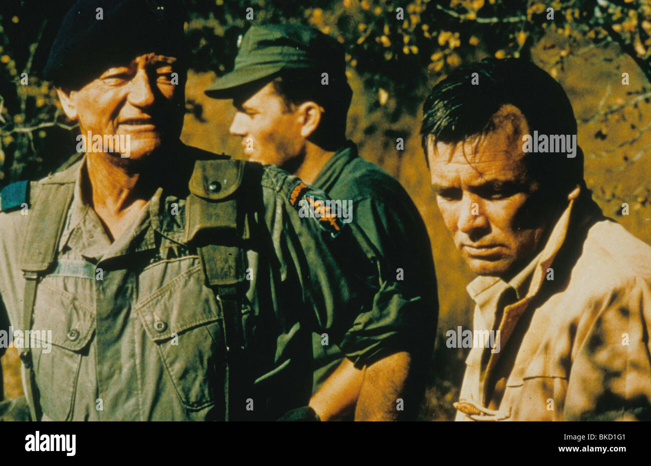 DIE GRÜNEN BARETTE (1968)-JOHN WAYNE, PATRICK WAYNE, DAVID JANSSEN AGB 001 Stockfoto