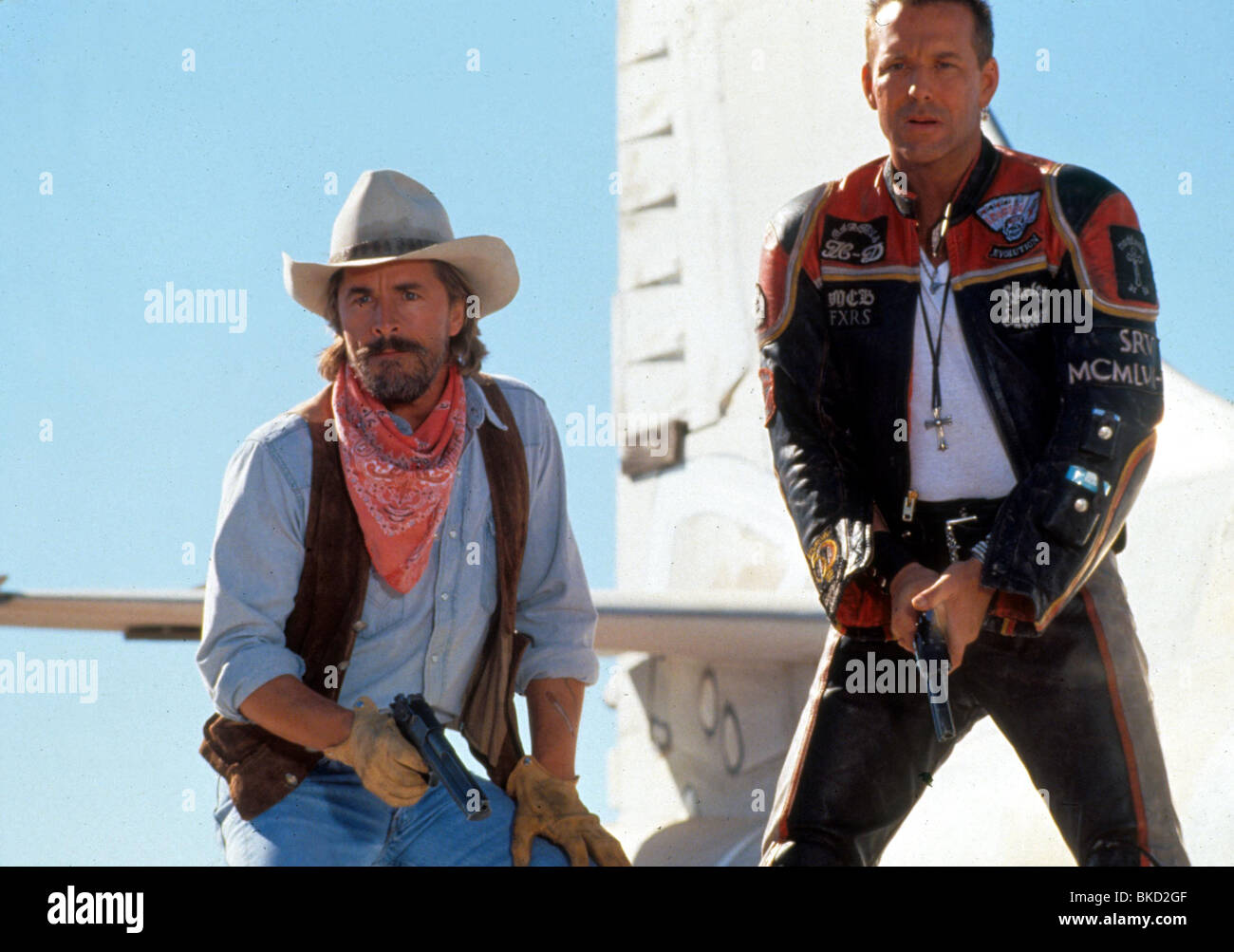 HARLEY DAVIDSON UND DER MARLBORO-MANN (1991) DON JOHNSON, MICKEY ROURKE HDM 029 Stockfoto