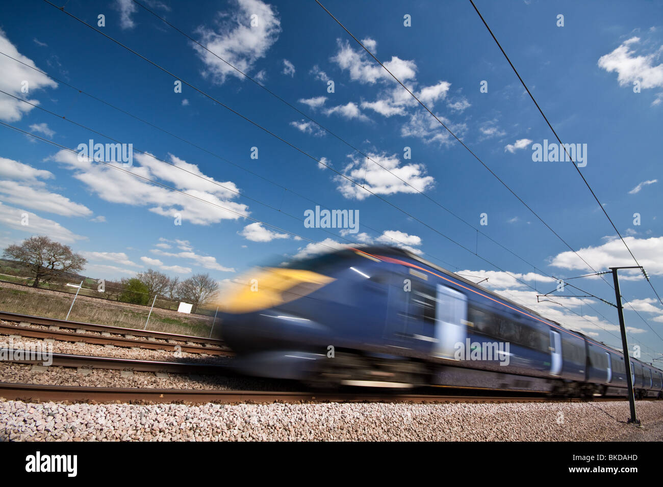Hohe Geschwindigkeit Zug Class 395 auf Strecke von Ashford nach St Pancras Stockfoto