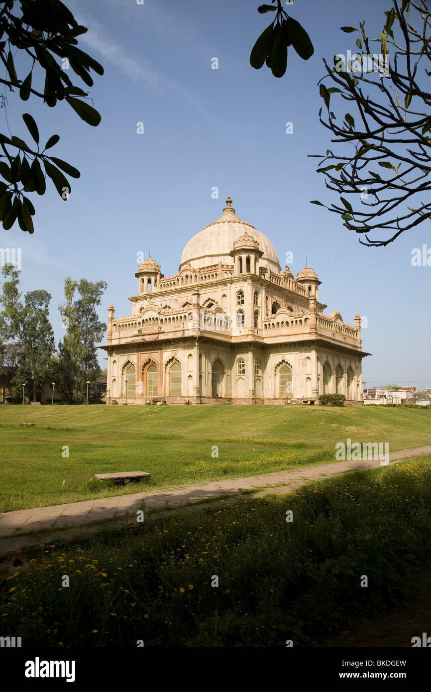 Grab von Saadat Ali Khan in Lucknow, Uttar Pradesh, Indien. Stockfoto