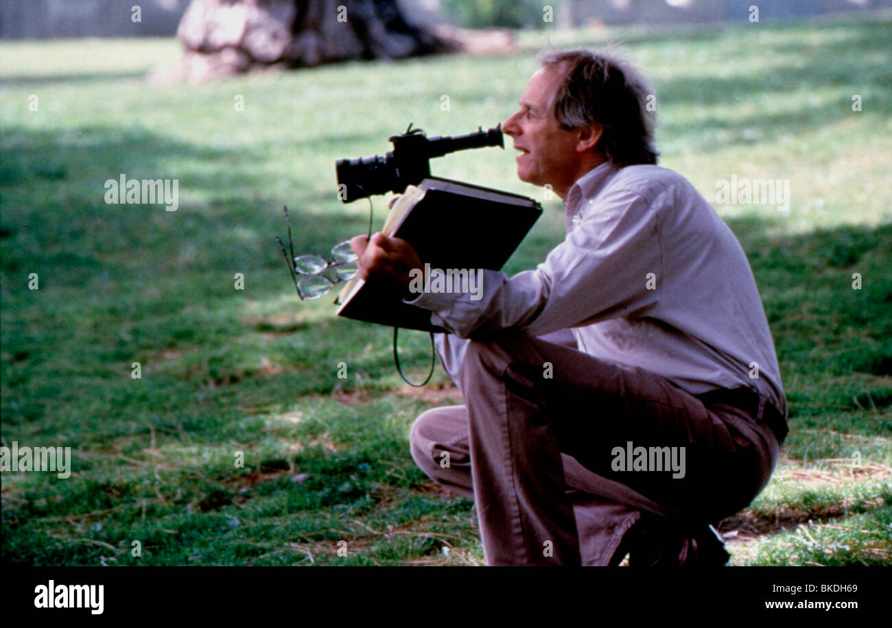 KEN LOACH (DIR O/S "BREAD AND ROSES" (2000) KLCH 010 Stockfoto