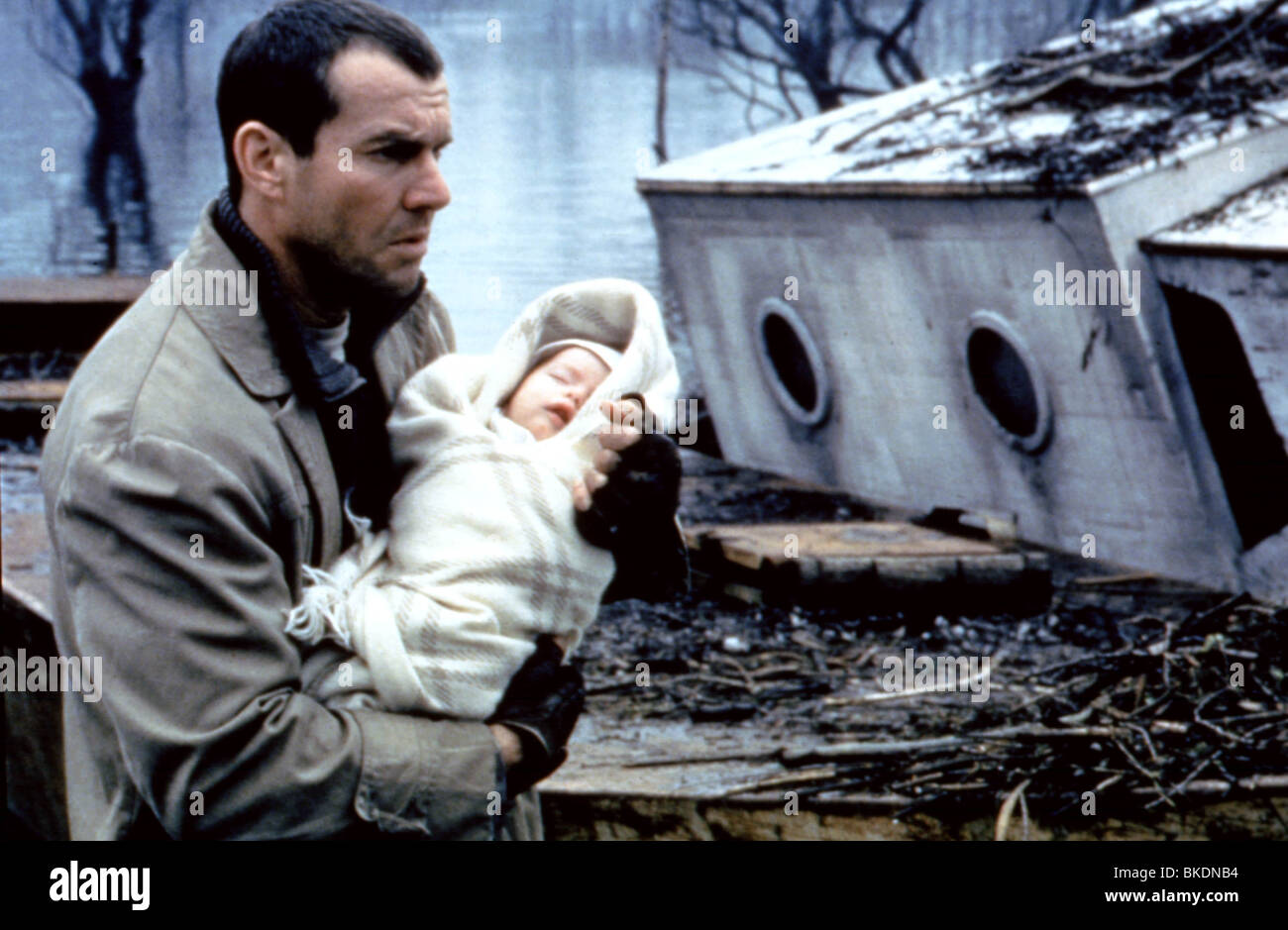 RETTER-1998 DENNIS QUAID Stockfoto