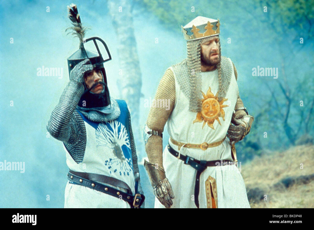 MONTY PYTHON UND DER HEILIGE GRAL (1975) TERRY JONES, GRAHAM CHAPMAN MONY 050 Stockfoto