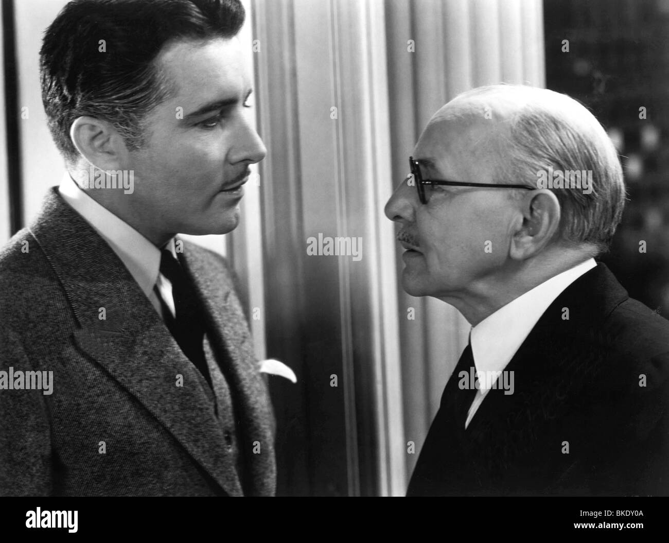 NUR GESTERN (1933) JOHN BOLES OLYY 002P Stockfoto