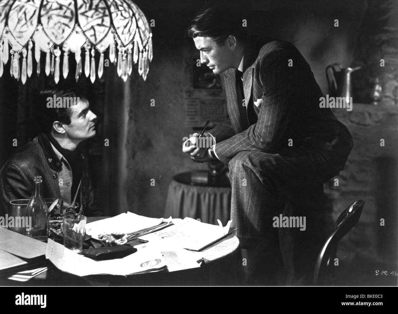 DIE PARADINE CASE (1947) LOUIS JOURDAN, GREGORY PECK PRCS 010P Stockfoto