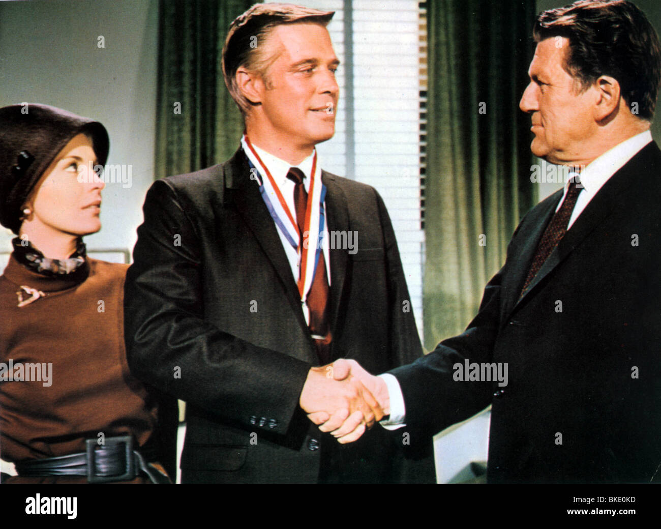 PENDEL (1969) JEAN SEBERG, GEORGE PEPPARD, CHARLES MCGRAW PND 004FOH Stockfoto