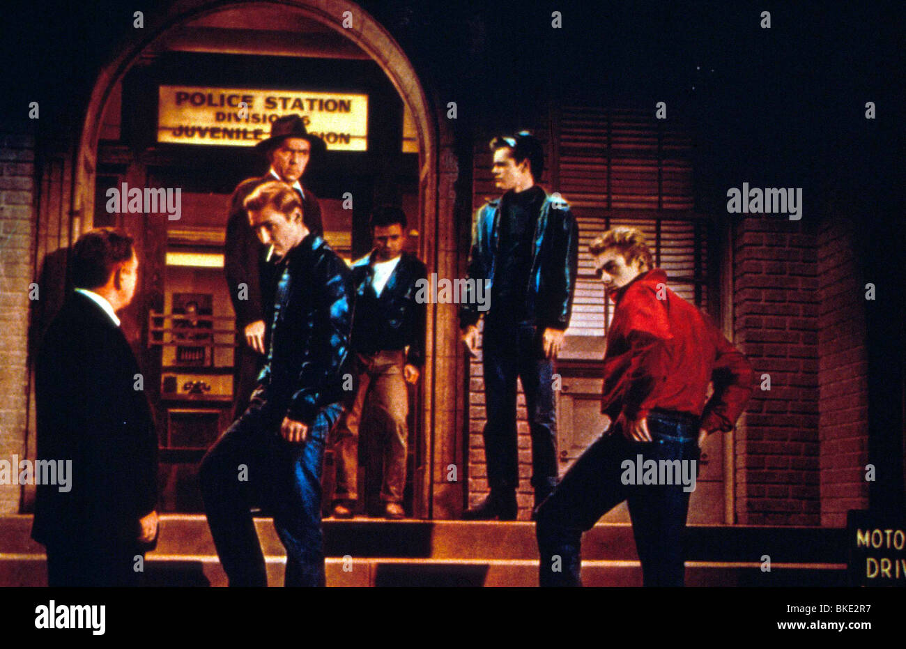 Rebellieren Ohne Ein Grund Stockfotos Und Bilder Kaufen Alamy