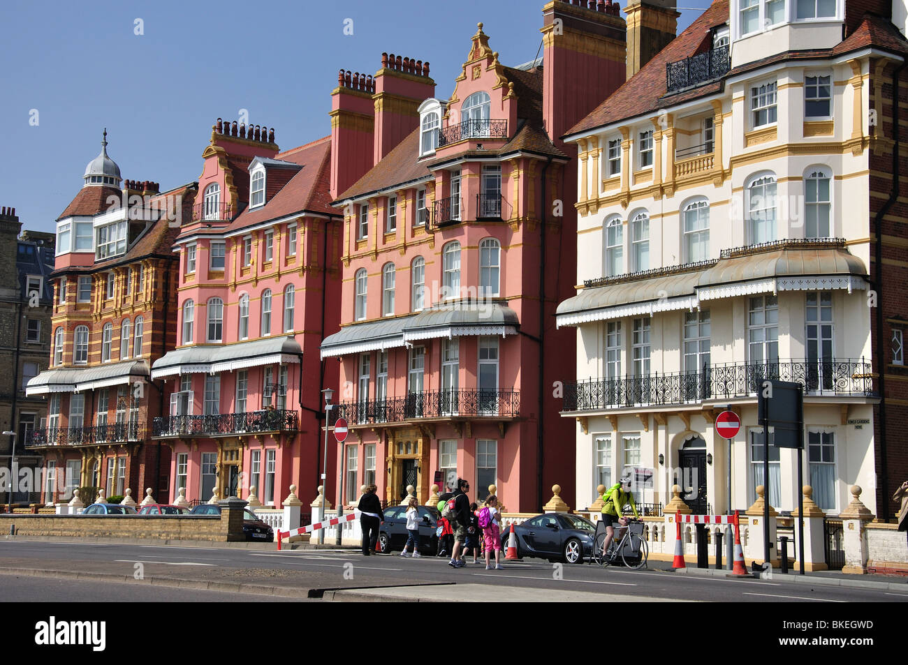 Ferienwohnungen direkt am Meer, Kingsway, Hove, East Sussex, England, Vereinigtes Königreich Stockfoto