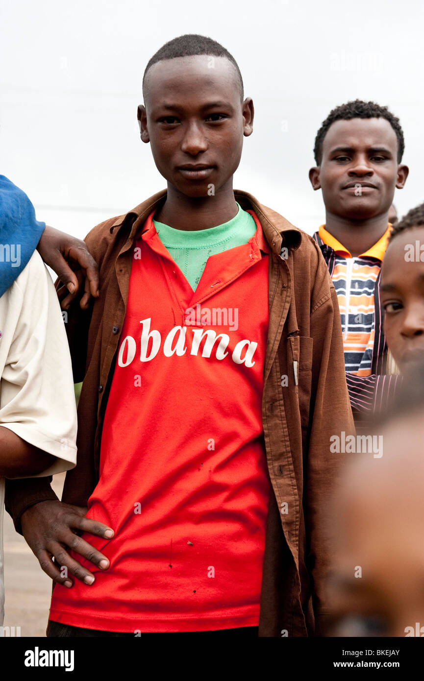 Junger Mann in Obama T-shirt Äthiopien Afrika Stockfoto