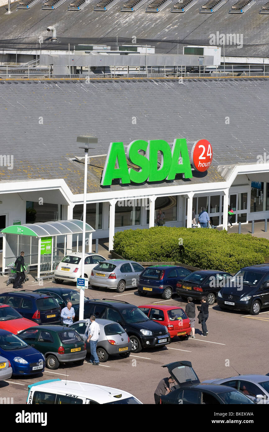 Einem ASDA Supermarkt in Brighton, Sussex. Stockfoto