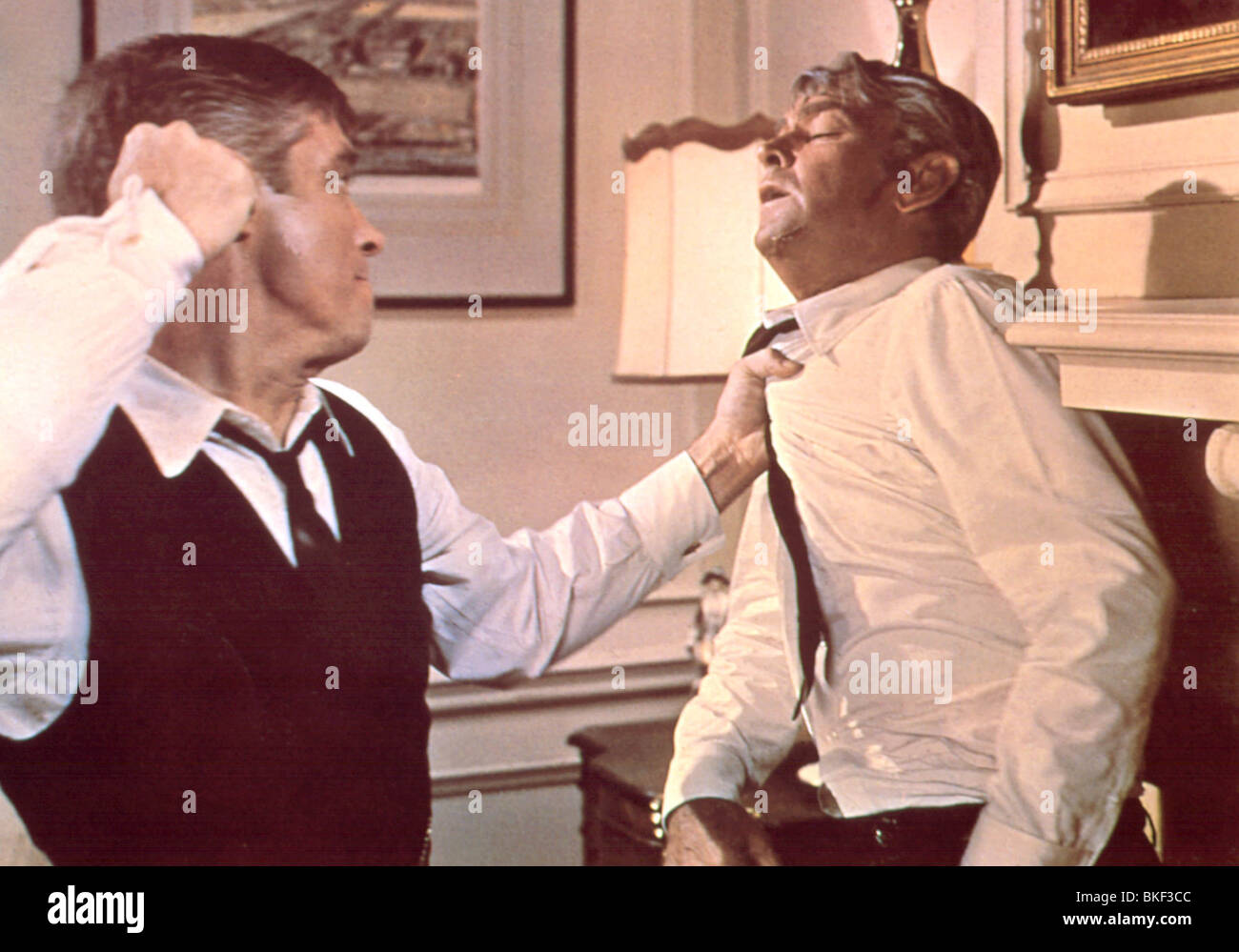 DIE PROFITEURE (1964) GEORGE PEPPARD, ALAN LADD CRPB 013 Stockfoto