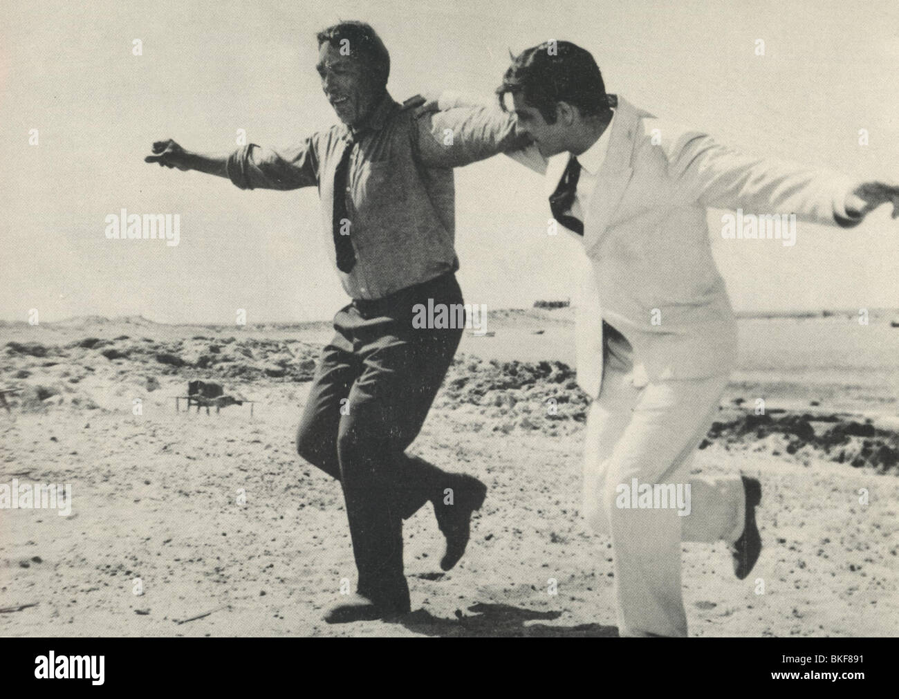ZORBA DAS GRIECHISCHE (1964) ANTHONY QUINN, ALAN BATES ZBGK 011P Stockfoto