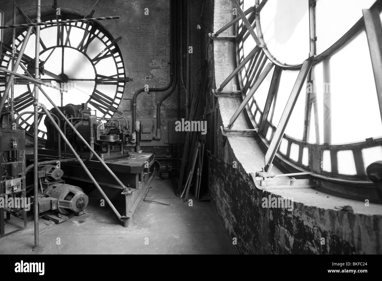 Uhr Reparatur am Bromo Seltzer des Kunst-Turm in Baltimore MD Stockfoto Uhr Reparatur am Bromo Seltzer des Kunst-Turm in Baltimore MD Stockfoto