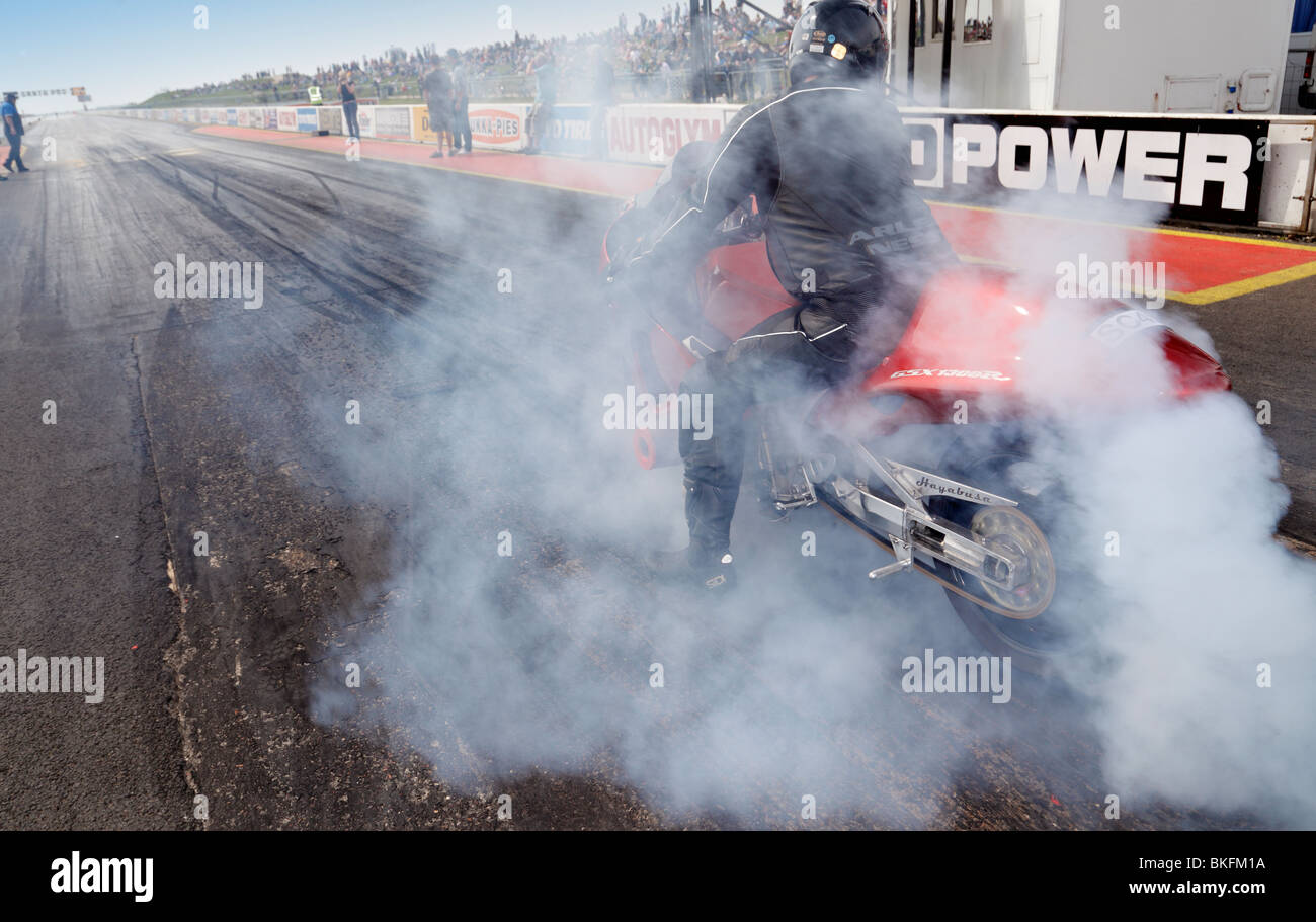 Suzuki Hayabusa Motorrad von Mark Slade, Vorbereitung für ein Drag-Rennen gefahren. Stockfoto