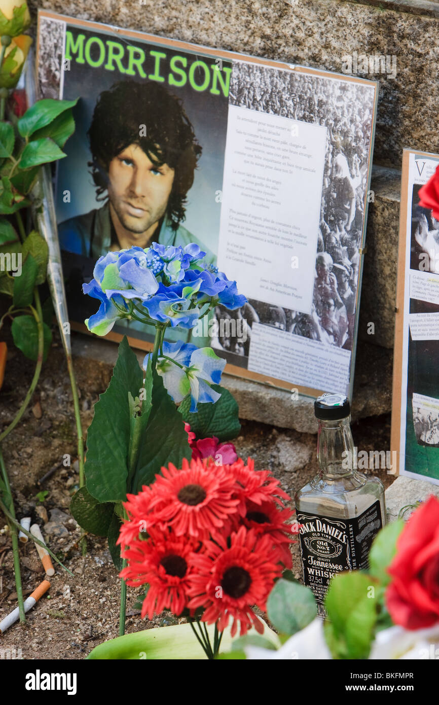 Das Grab von Jim Morrison, Friedhof Pere Lachaise, Paris Stockfoto