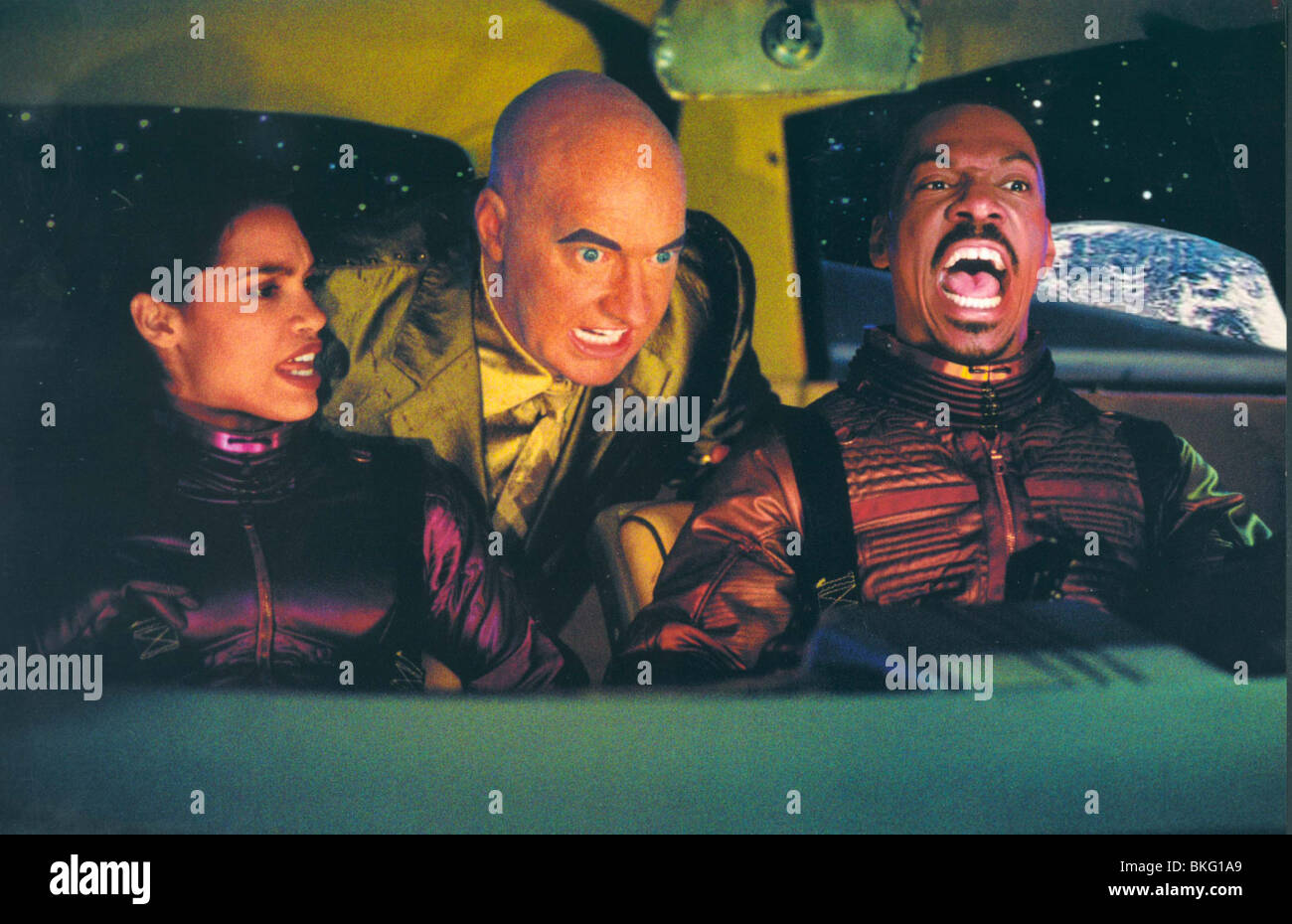 DIE ABENTEUER VON PLUTO NASH (2002) ROSARIO DAWSON, RANDY QUAID, EDDIE MURPHY AOPN 002FOH Stockfoto