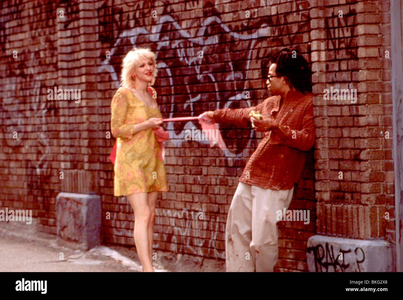 BASQUIAT (1996) COURTNEY LOVE, JEFFREY WRIGHT BASQ 003 Stockfoto