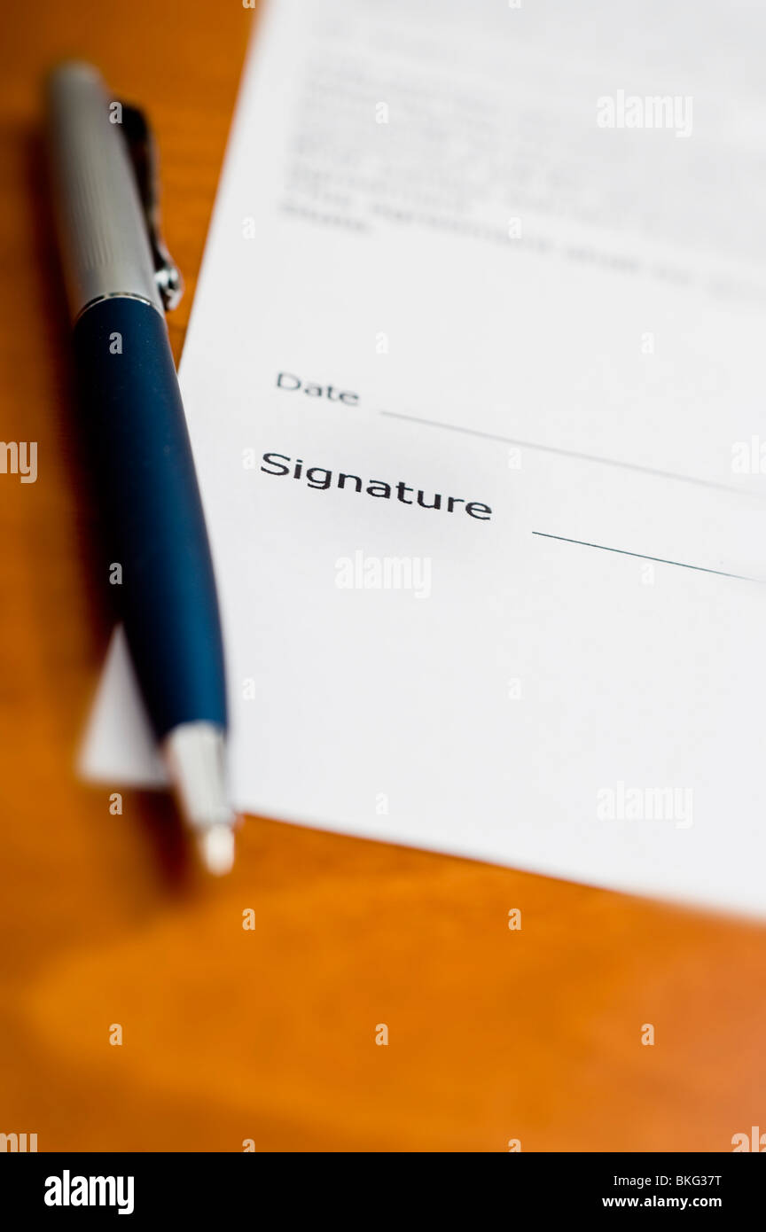 Stift und einen leeren Vertrag unterschriftsreif Stockfoto