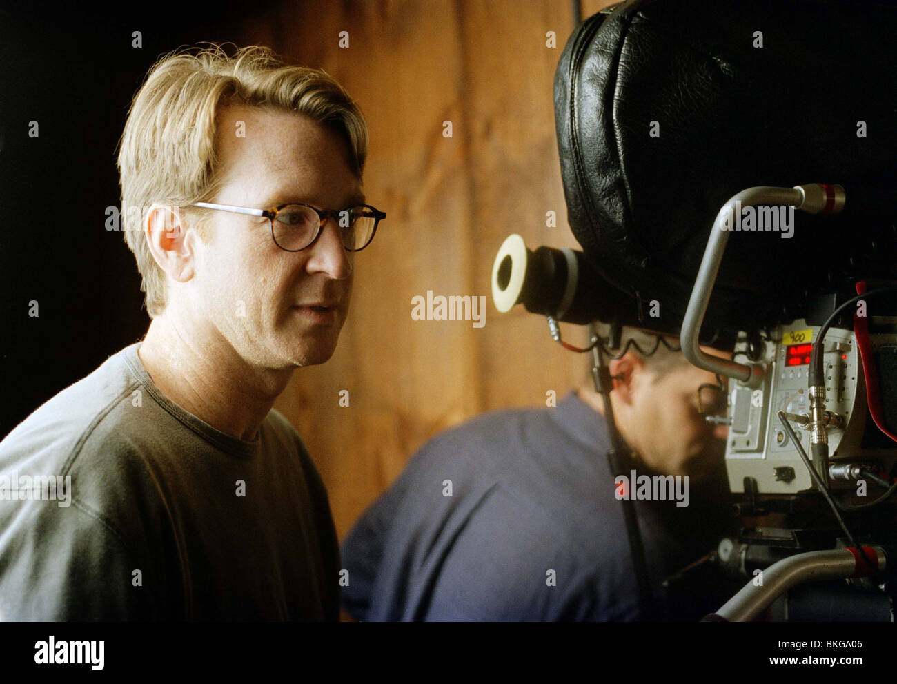 O/S "SECRET WINDOW" (2004) MIT DAVID KOEPP (DIR) DREHARBEITEN STWW 001-F2 Stockfoto