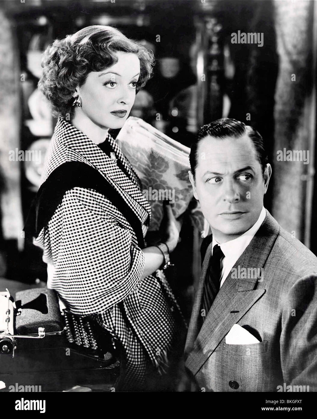 JUNI-BRAUT (1948)-BETTE DAVIS, ROBERT MONTGOMERY, BRETAIGNE WINDUST (DIR) JUB 001 P Stockfoto