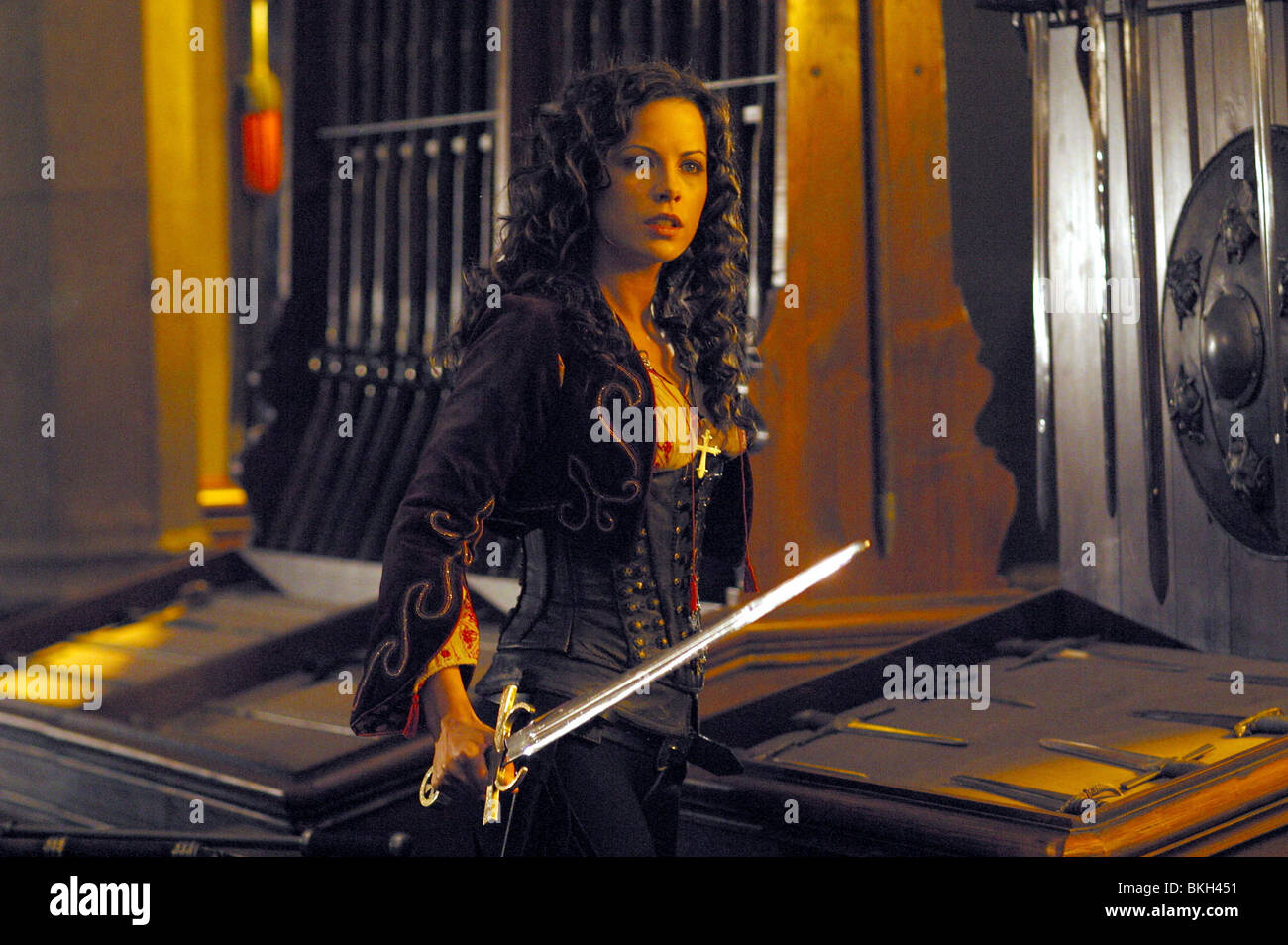 VAN HELSING (2004) KATE BECKINSALE VANH 001-02 Stockfoto