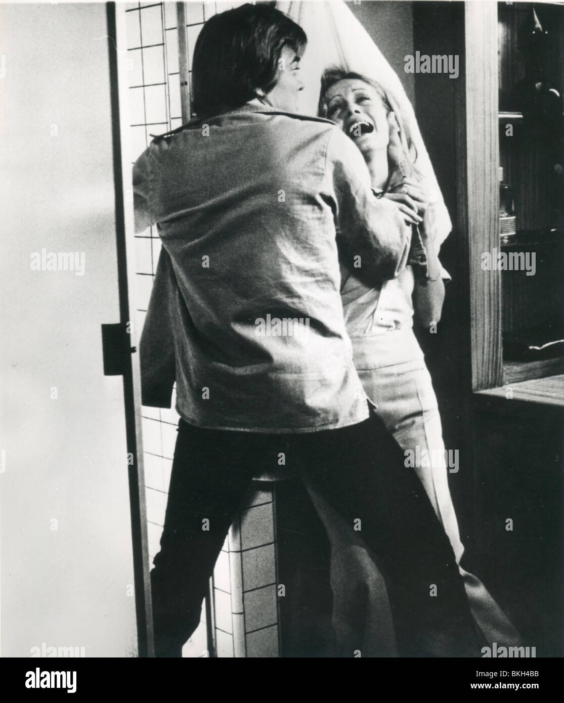 W (1973) DIRK BENEDICT, TWIGGY LAWSON W 002P Stockfoto