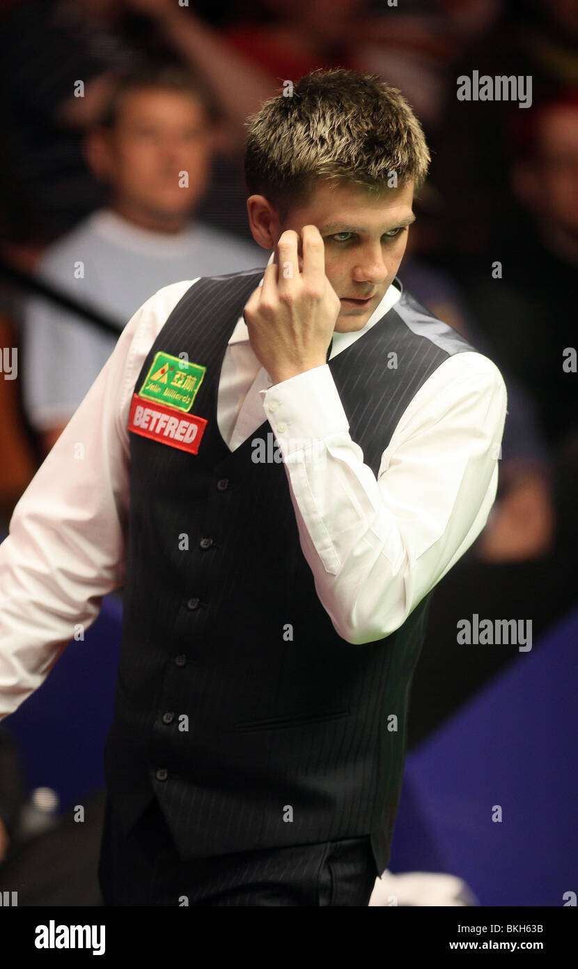 RYAN DAY WORLD SNOOKER CHAMPIONSHIP der Tiegel SHEFFIELD ENGLAND 21. April 2010 Stockfoto