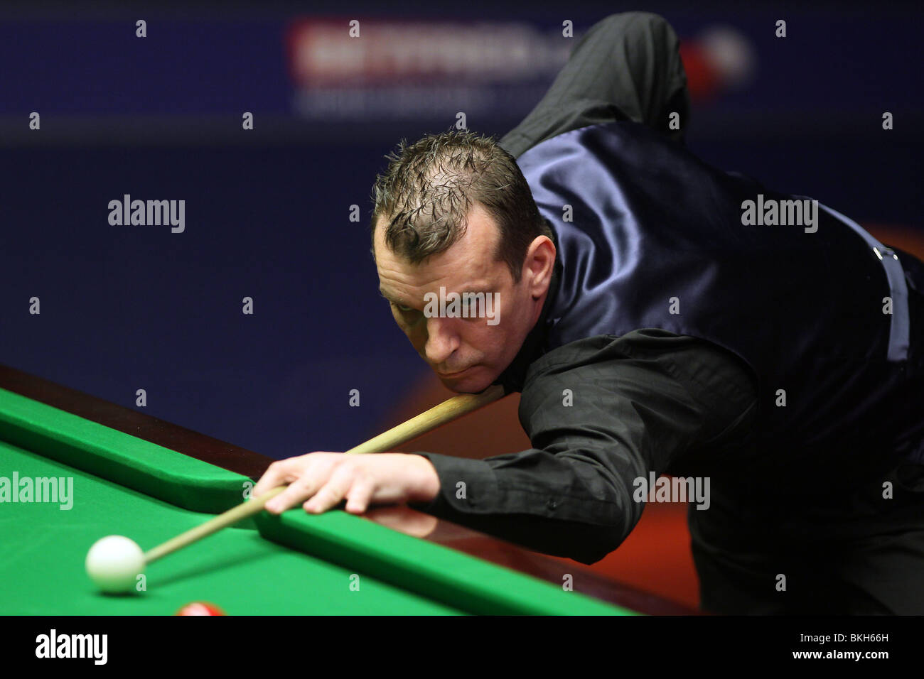 MARK DAVIS SNOOKER Weltmeisterschaft der Tiegel SHEFFIELD ENGLAND 21. April 2010 Stockfoto
