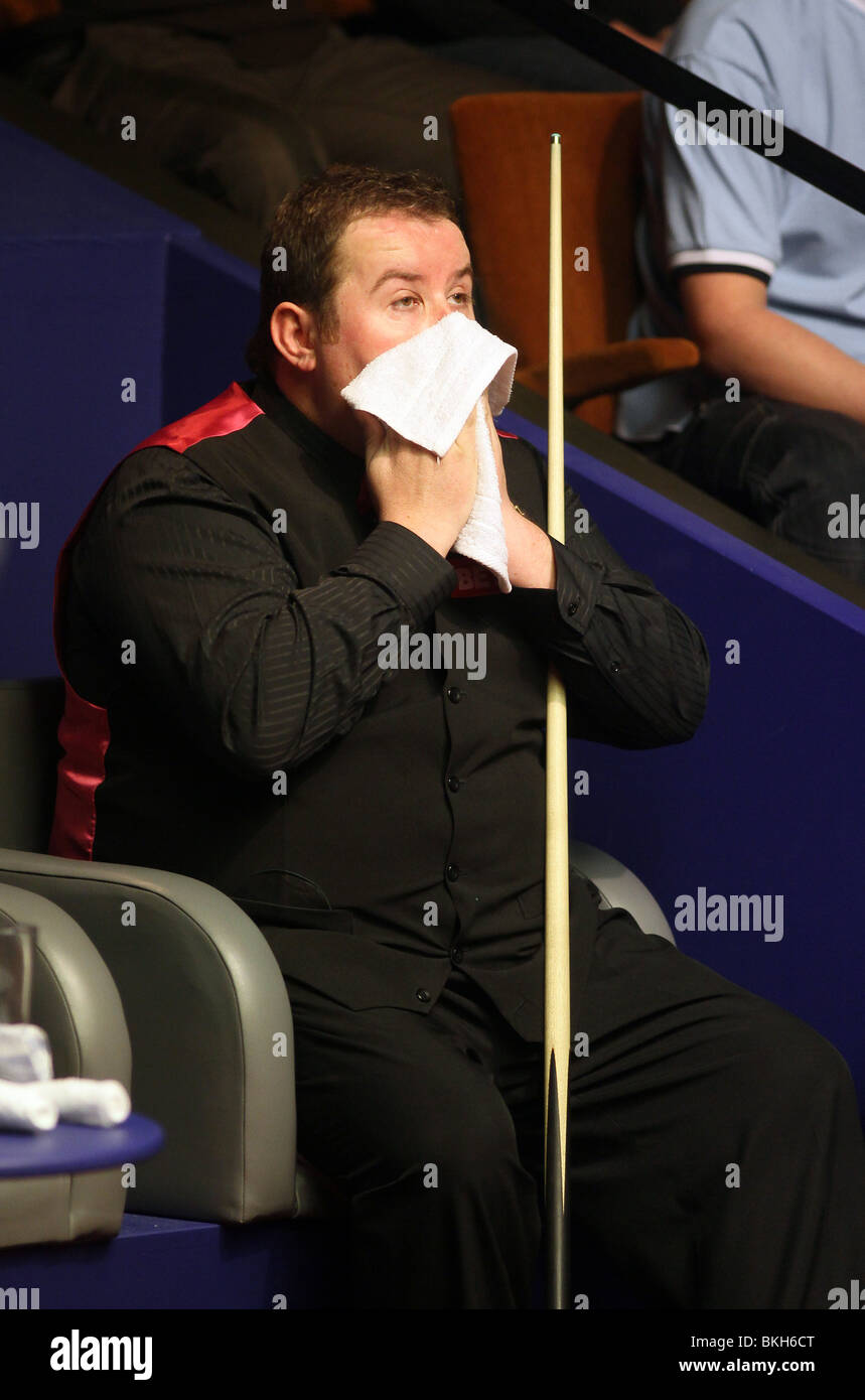 STEPHEN LEE WORLD SNOOKER CHAMPIONSHIP der Tiegel SHEFFIELD ENGLAND 21. April 2010 Stockfoto