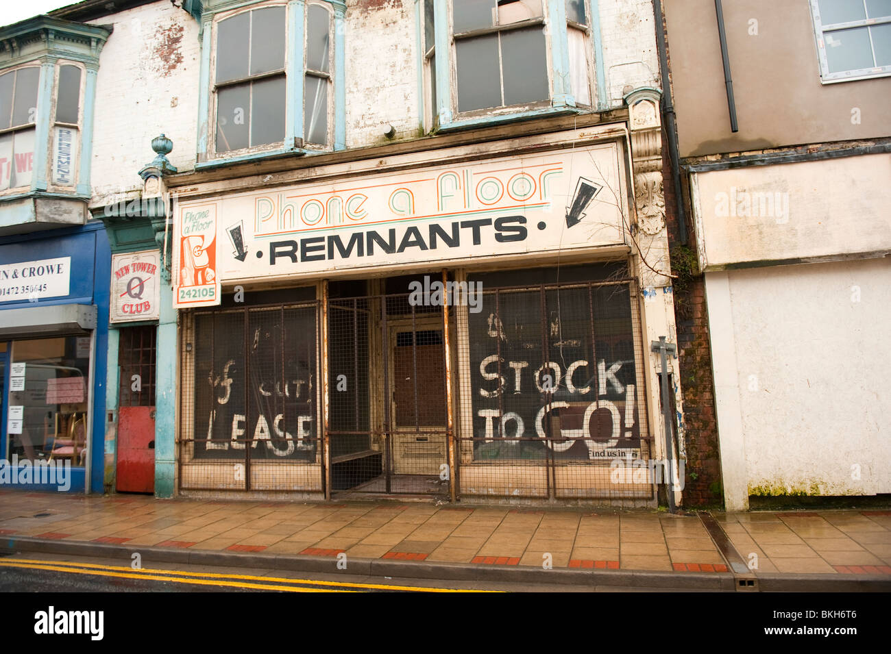 Verfallene Shop Grimsby UK geschlossen Stockfoto