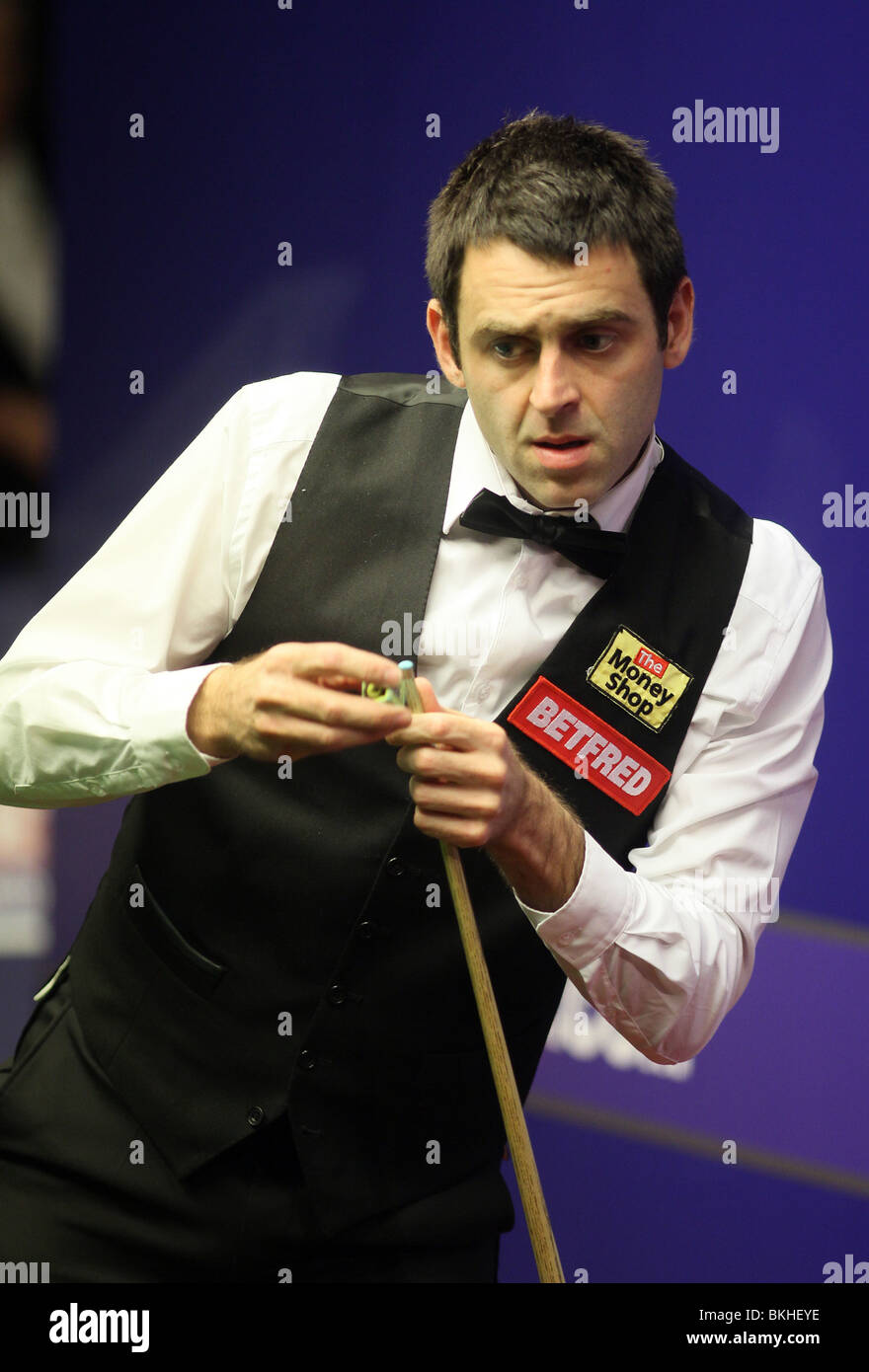 RONNIE O'SULLIVAN SNOOKER Weltmeisterschaft der Tiegel SHEFFIELD ENGLAND 19. April 2010 Stockfoto