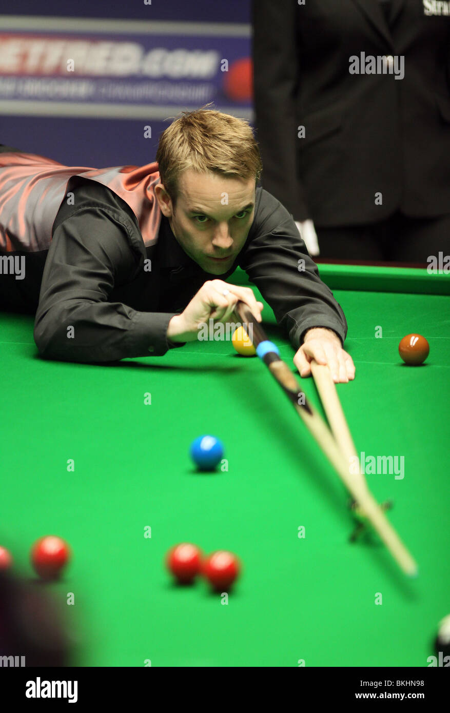 ALI CARTER WORLD SNOOKER CHAMPIONSHIP der Tiegel SHEFFIELD ENGLAND 19. April 2010 Stockfoto