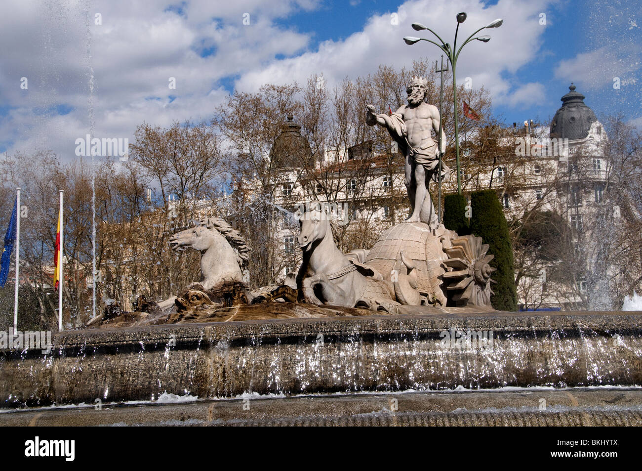 Neptun-Brunnen Madrid Spanien Spanisch Canovas del Castillo Platz Paseo del Prado (Neptun römischer Gott des Süßwassers und des Meeres Stockfoto