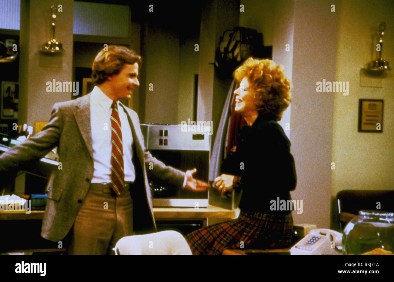 BOSOM BUDDIES (TV) PETER SCOLARI, HOLLAND TAYLOR BSMB 010 Stockfoto