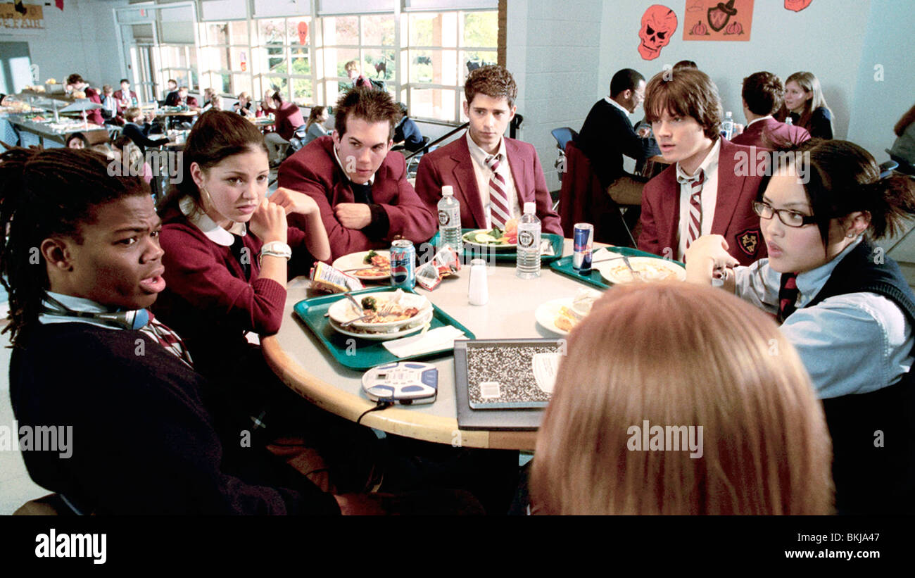 CRY WOLF (2005) PAUL JAMES, SANDRA MCCOY, JESSE JANZEN, JULIAN MORRIS, JARED PADALECKI, KRISTY WU CWO 001 - AD Stockfoto
