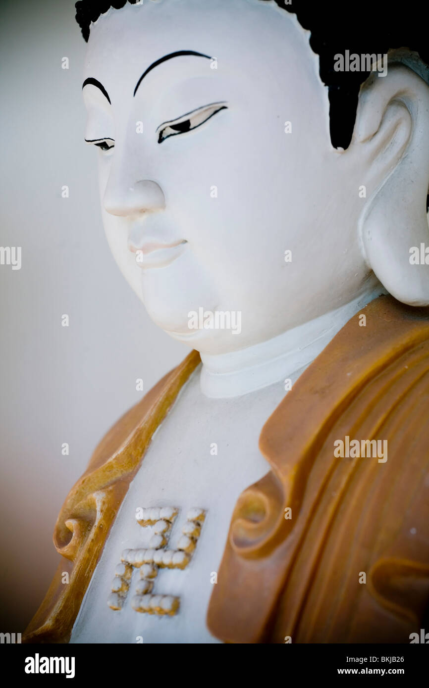 Buddha im Kek Lok Si-Tempel oder die Tempel von Supreme Bliss, Penang Stockfoto