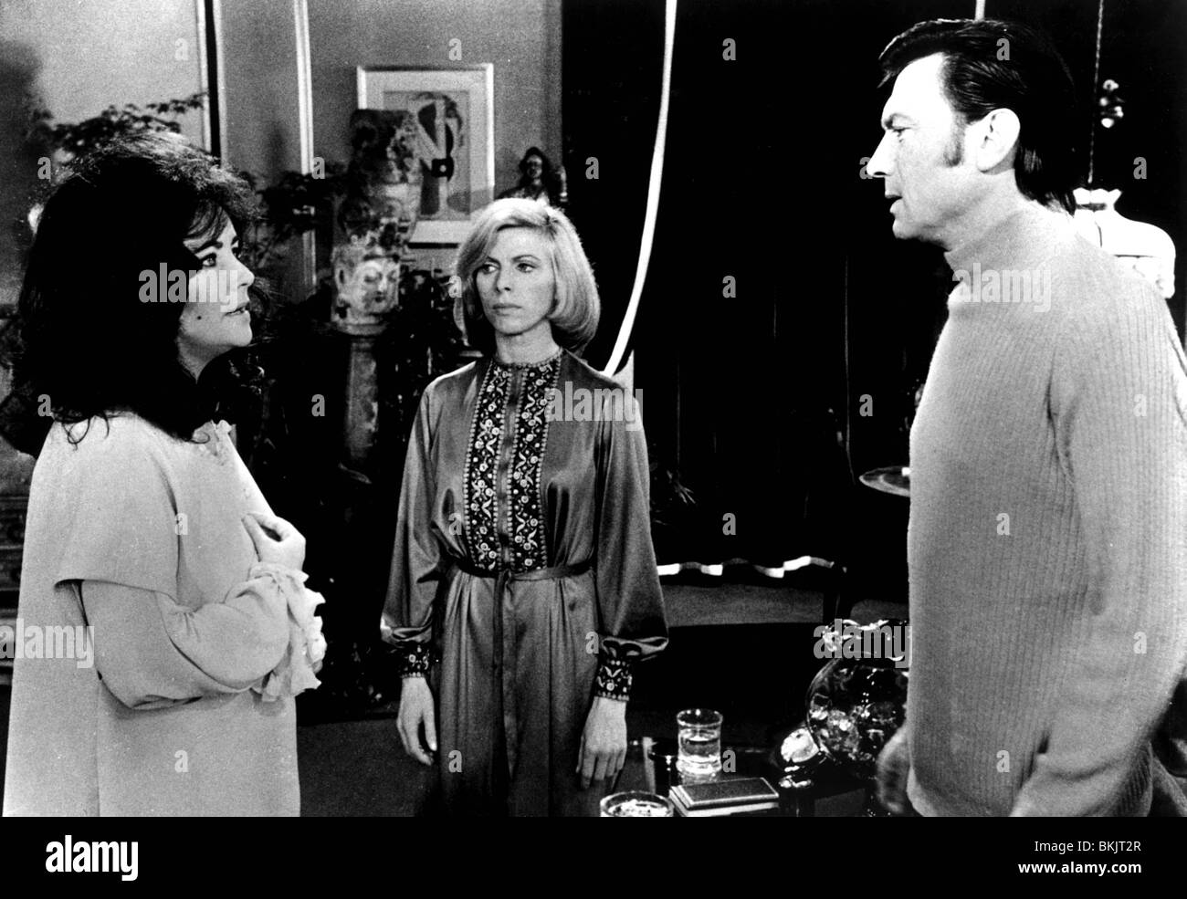 NACHTWACHE (1973) ELIZABETH TAYLOR, BILLIE WHITELAW, LAURENCE HARVEY NGTW 001 P Stockfoto