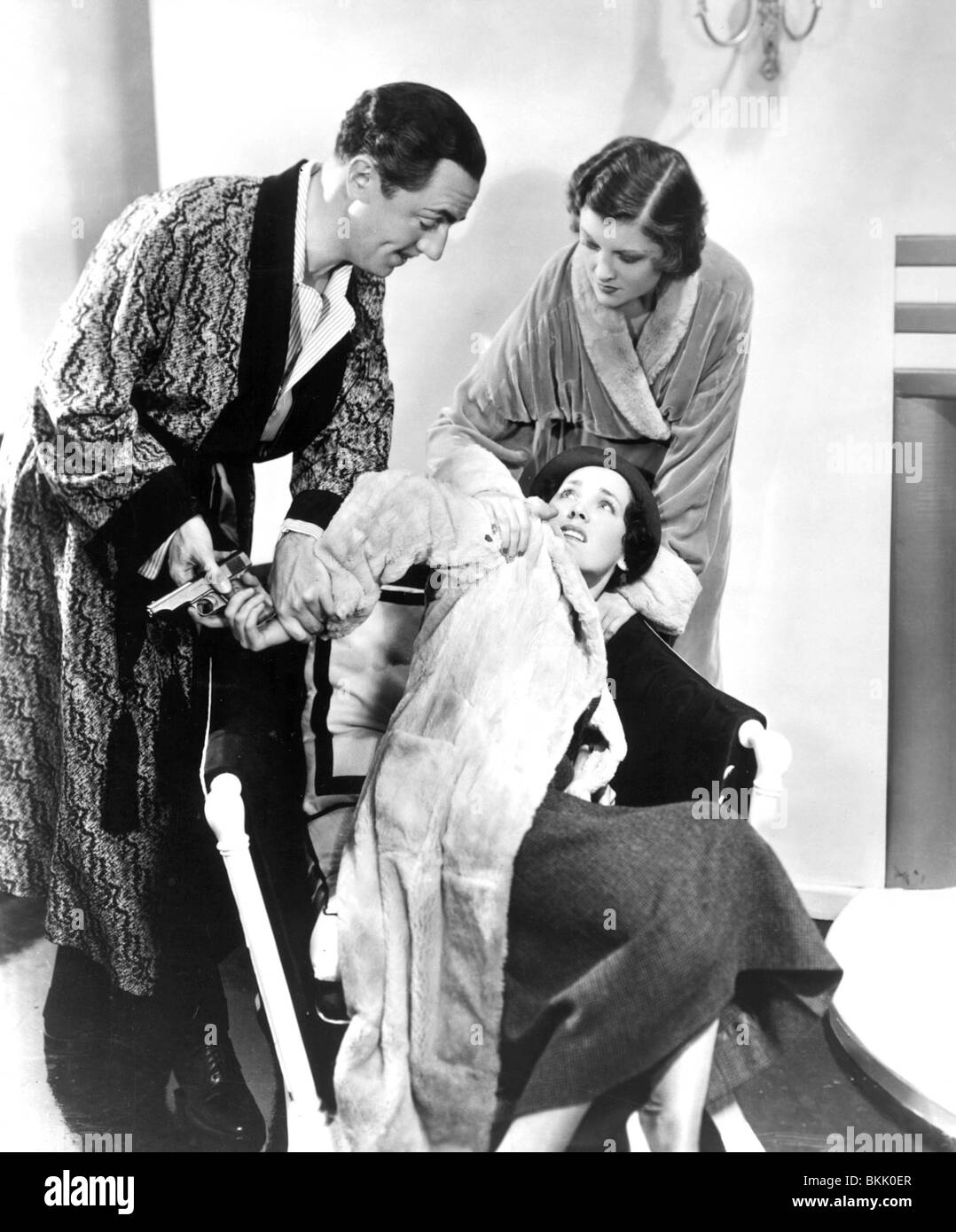 DER DÜNNE MANN (1934) WILLIAM POWELL, MYRNA LOY TTMN 012P Stockfoto