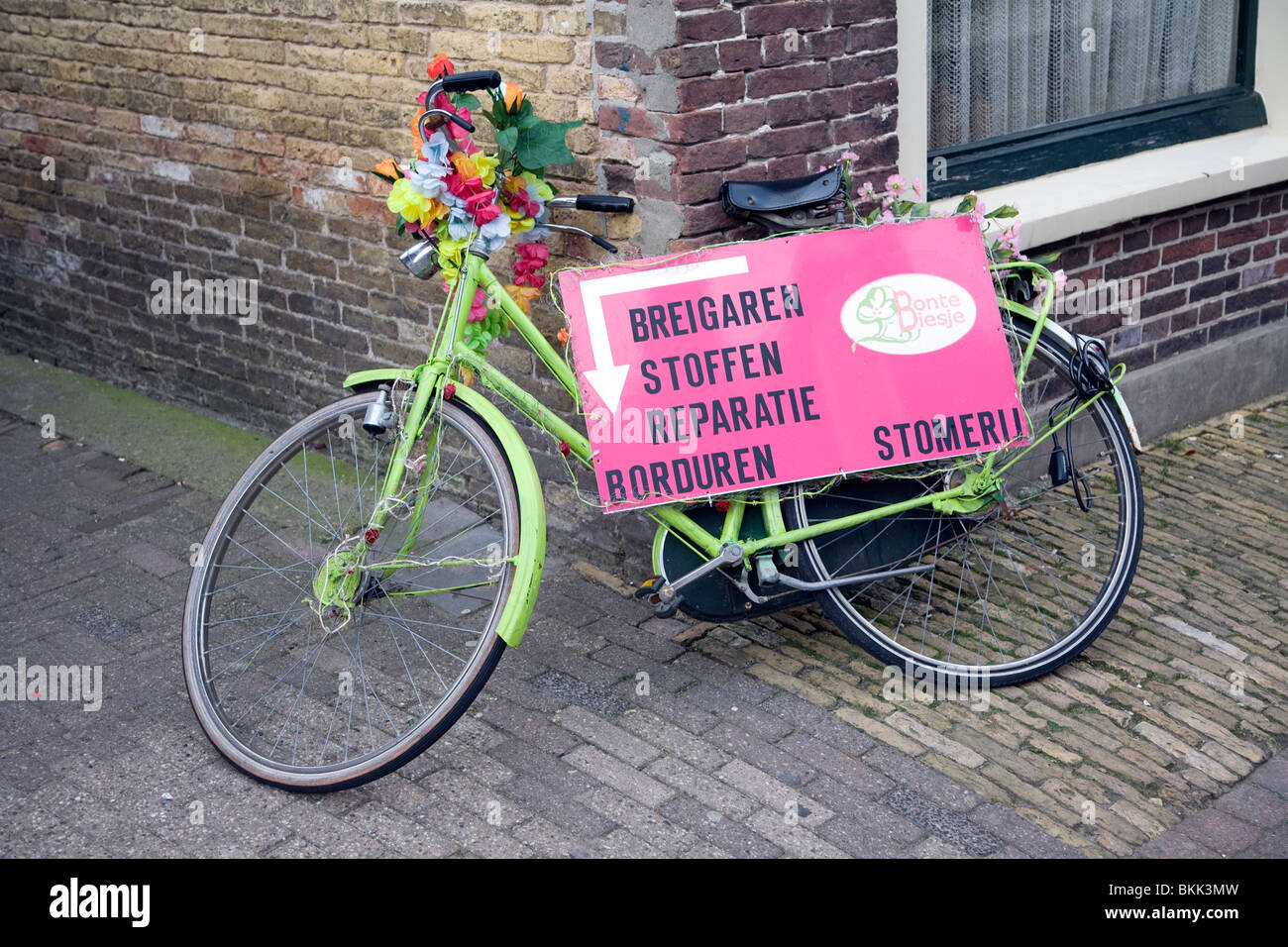 Bunte Fahrrad verwendet zu werben, Texel, Niederlande, Stockfoto