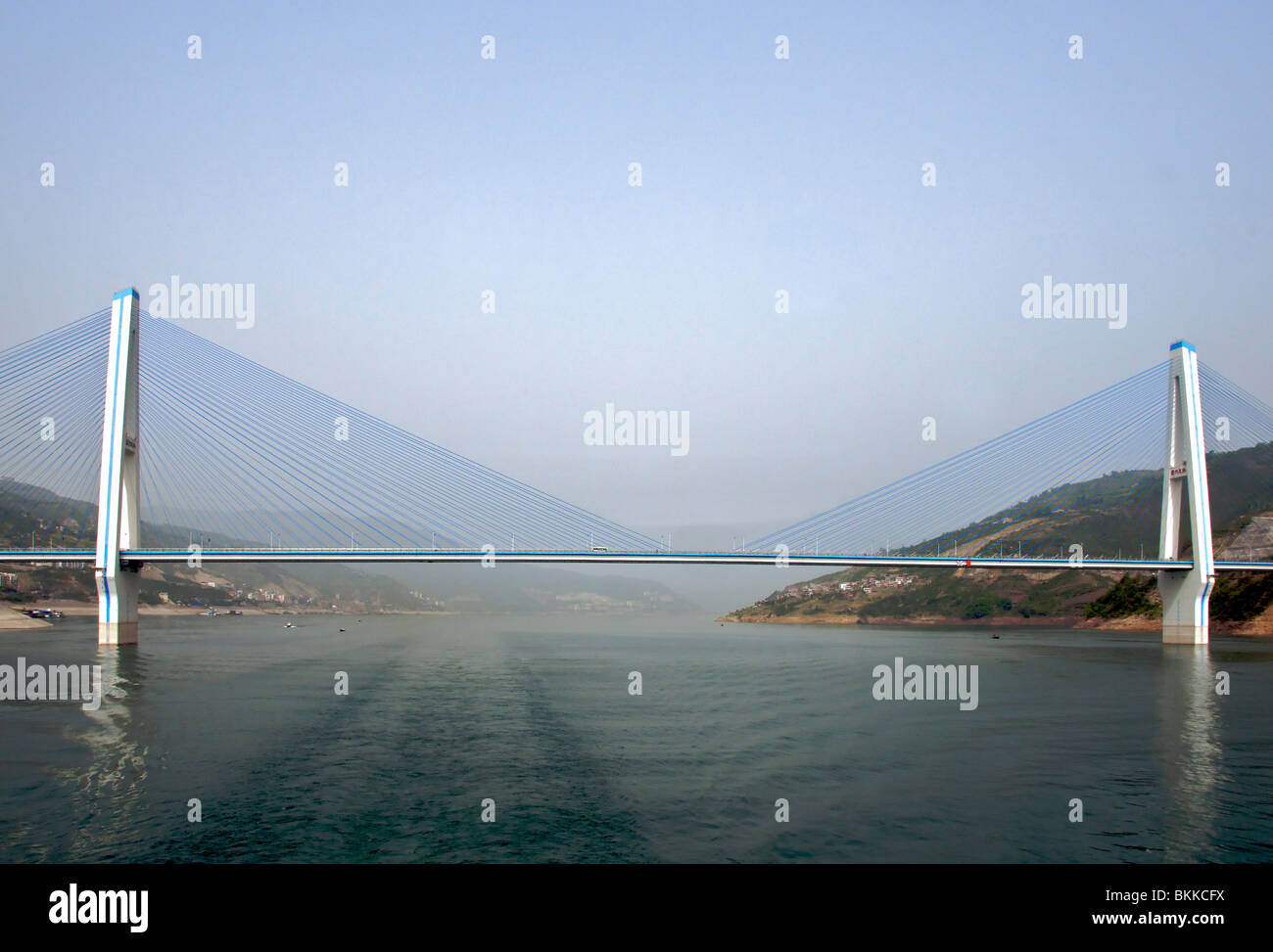 Hängebrücke über Yangze River Chongqinng Provinz China Stockfoto