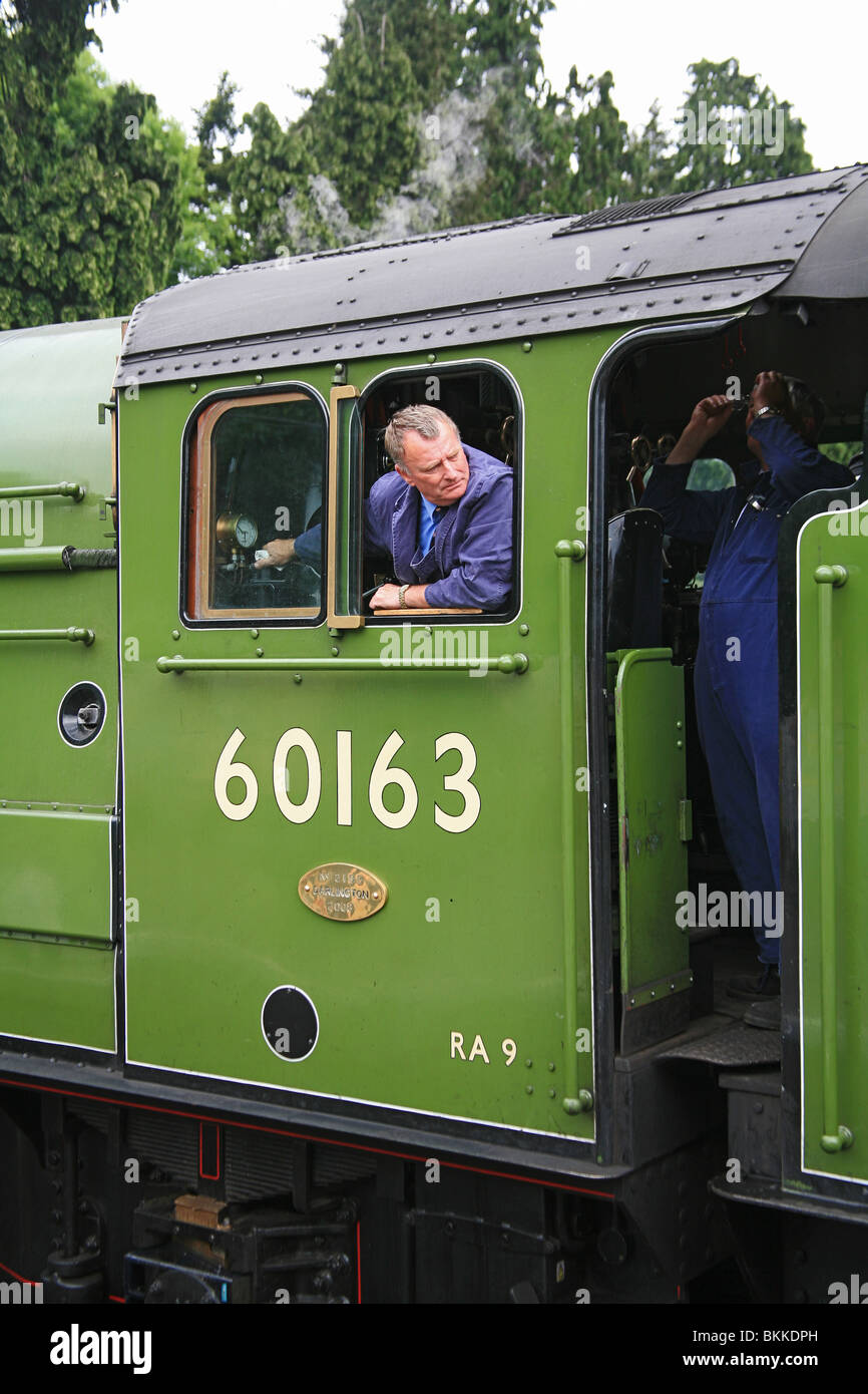 Neu gebaute Dampf-Lokomotive A1 60163 "Tornado" verlassen des Bischofs Lydeard Station auf West Somerset Railway, England, UK Stockfoto