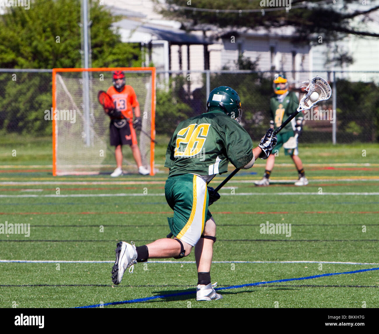 Jungen High School Varsity Lacrosse Spiel. Stockfoto