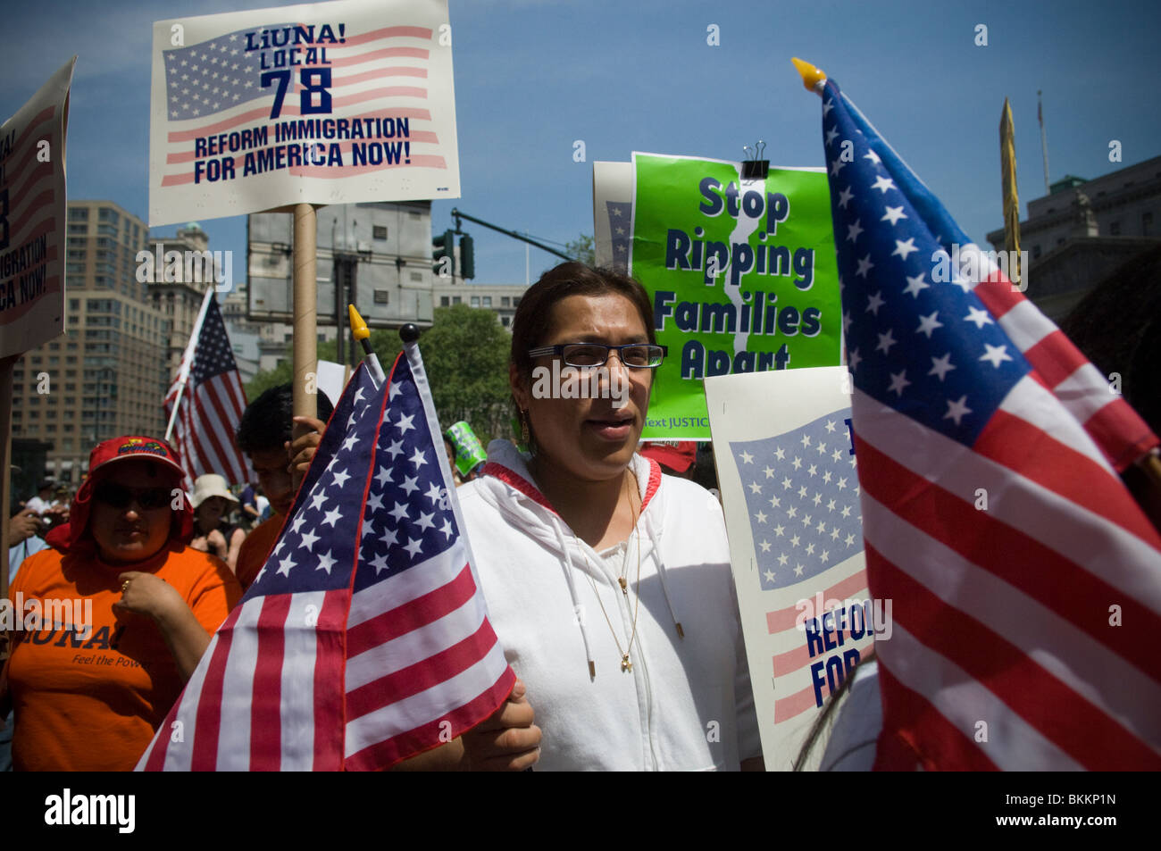 Gewerkschaftsmitglieder, Immigranten und ihren Anhängern Kundgebung gegen Arizona Bill SB 1070 in Lower Manhattan in New York Stockfoto