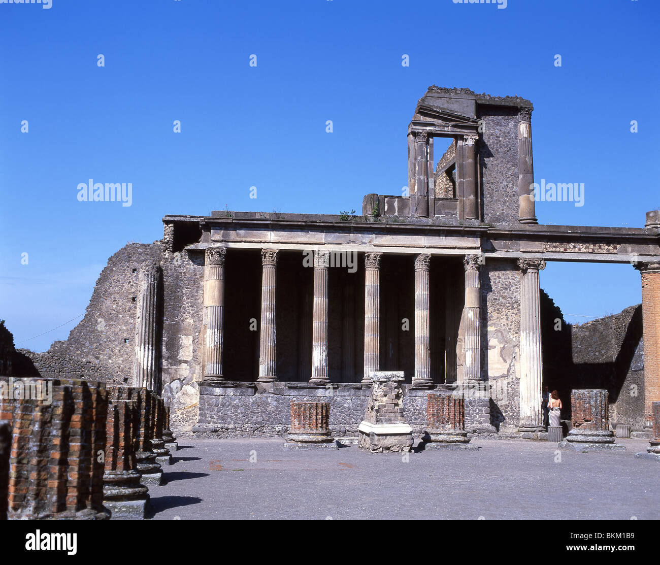 Blick auf die Basilika, die antike Stadt Pompeji, Pompeji, die Metropolstadt Neapel, die Region Kampanien, Italien Stockfoto